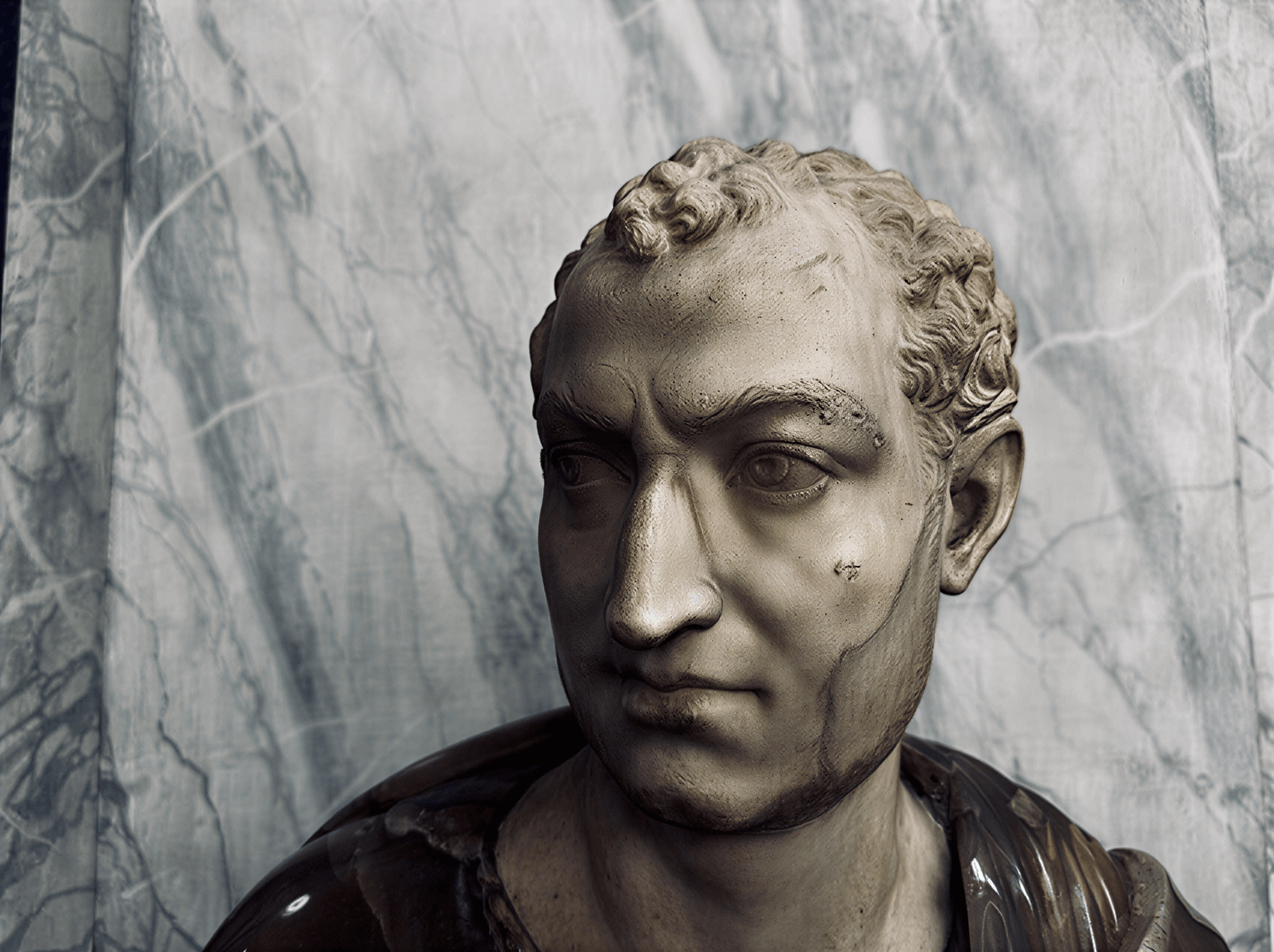 Sculpture Évocatrice des Musées