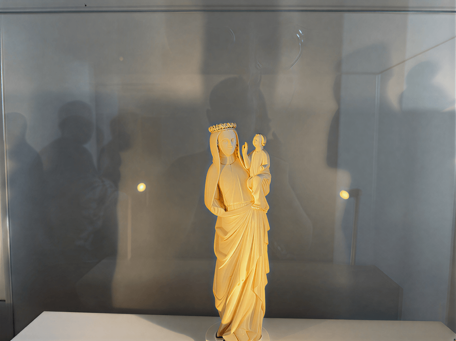 Vierge à l'Enfant en Ivoire - Renaissance